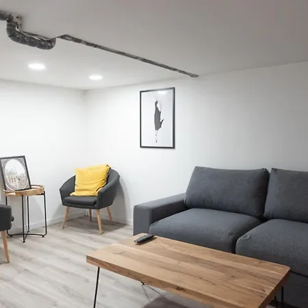Appartamento Spacious And Comfortable In 17th *